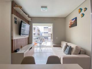 Apartamento encantador com piscina na Praia de Palmas Governador Celso Ramos - 1