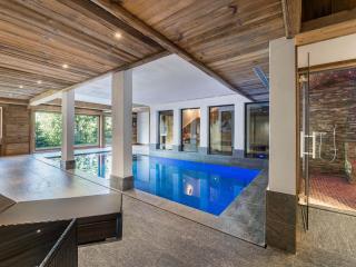Chalet de Luxe à Méribel : Piscine, Hammam et Proximité Télésiège - FR-1-566-5 - Les Allues - 2