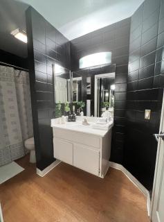 Hollywood Awesome Stay Free parking - 7