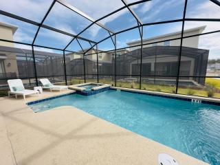 Themed Family Fun Private Pool & Game Room - Kissimmee - 9