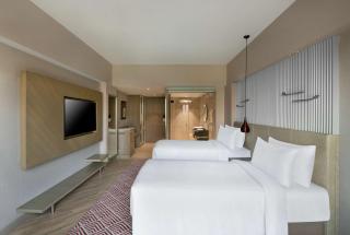 Radisson Hotel Sector 29 Gurugram - Gurgaon - 4