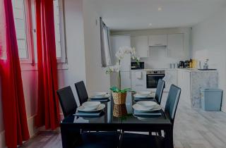 2 bed with Free parking - London - 8