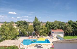 Beautiful Home In Thézan-Lès-Béziers - Thèzan-lès-Béziers - 8
