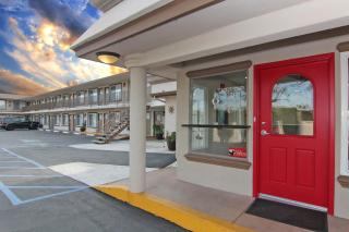 Hotel 414 Anaheim - 2