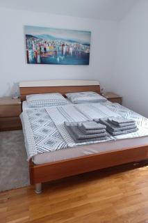 Apartments with WiFi Cres - 20832 - 7
