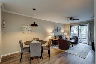 Fiddlers Cove 20F - 9
