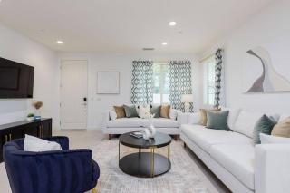 Near Coachella and Stagecoach Palm Springs , PGA resort Villa ,Golf, community pool, gym - La Quinta - 4