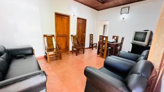 Allan Villa - 2