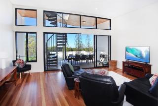 Unit 2 The Drift - Mudjimba - 8