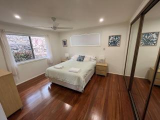 32 Barra Crescent - Coolum Beach - 2