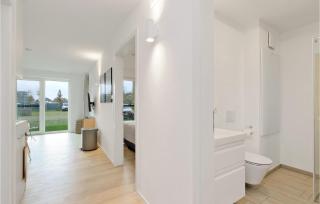 Pet Friendly Apartment - 4