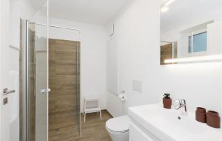 Cozy Apartment In Lembruchdümmer See - 8