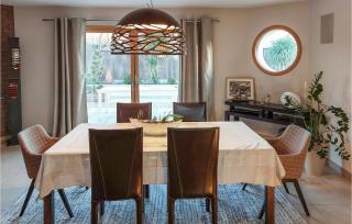 Beautiful Home In Montfort-Sur-Meu - Montfort-sur-Meu - 6