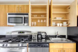 LIC 1BR w WD Elevator Doorman nr E River NYC-852 - 3