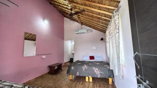 Prajwal home stay - Hampi - 6