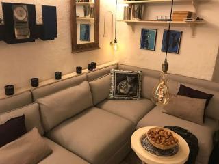 historic authentic atmosphere - high-end luxury décor - Le Cannet - 7