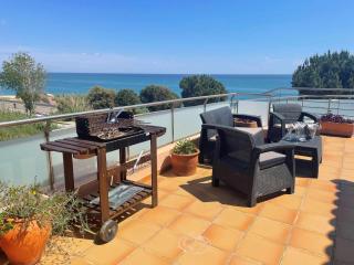 Villa Farell just in front of the sea - San Pol de Mar - 0