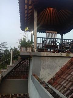 Khailash Warung and Home Stay - Sidemen - 3