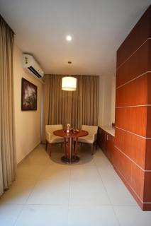 The Altruist Business Hotel Hitech - 4