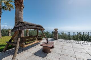 Villa Grosse Sea and Mountains View - Gastourion - 1