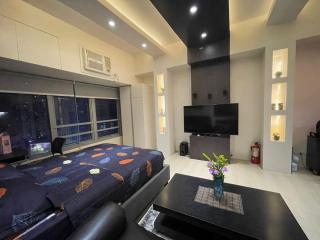 EJ's Staycation 22nd F with 200mbps Wi-Fi and NETFLIX - 9