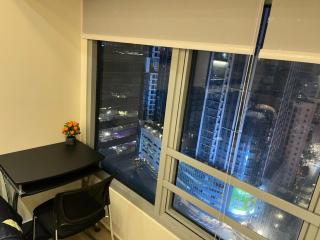 EJ's Staycation 22nd F with 200mbps Wi-Fi and NETFLIX - Manila - 2