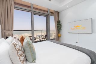 LuxBnB Paramount Midtown SeaView - 4