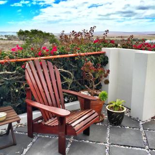 Farr Out Guest House - 5