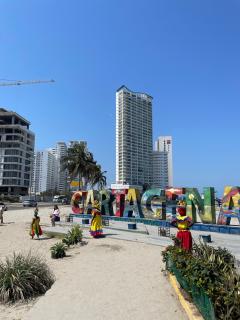 Front beach apartment close to the Cartagena letters - 0