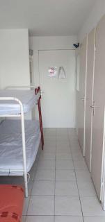 Gruissan studio aux Amarines au bord de la plage du Grazel - 2