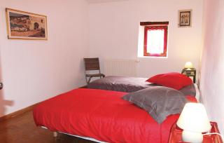Awesome Home In Montjoux - Montjoux - 3