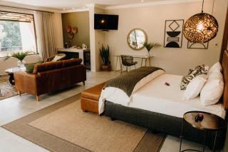 Bambuu Lakeside Lodge - 3