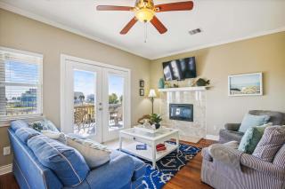 Cottage By The Sea - Galveston - 4