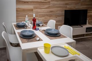 P&K LUXURY APARTMENTS 1 - Kalamata - 2