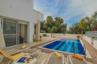 Flouressia Gardens Villas - Protaras - 4