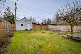 Charming Tacoma Vacation Home w/ Fenced Yard - 9