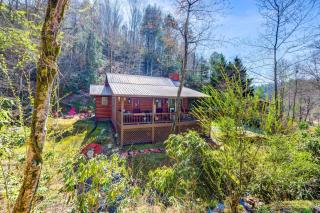 Scenic Marble Cabin with Fire Pit! - Marble - 8
