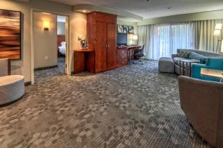 Courtyard by Marriott Troy - Troy - 4