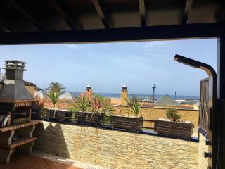 near the port, wide, confortable, WI-FI, terrace, aircon - Morro del Jable - 8