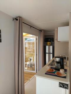 Spacieux mobilhome climatisé 4 P au GRAU du Roi en Camargue - Le Grau-du-Roi - 5