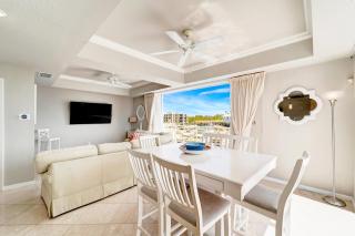 Waterfront Boater's Paradise - 7