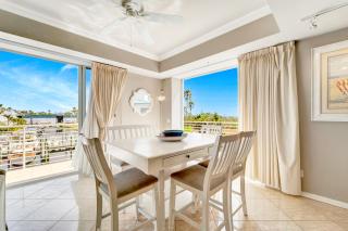 Waterfront Boater's Paradise - 5