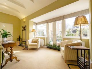 Palm Tree Cottage - Fishbourne - 3