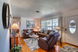 Home Away from Home Daytona 3 Bedroom - South Daytona - 8