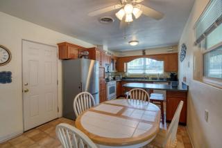 Home Away from Home Daytona 3 Bedroom - South Daytona - 5