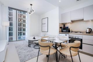 Luxury 1bdr in Sobha Creek Vistas Reserve - Dubai - 1