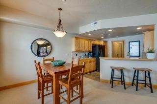 Cozy Park City Townhome By Dining, Shops and More! - 9