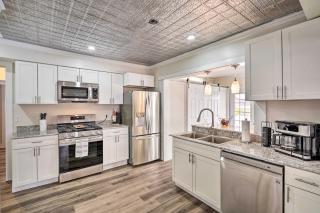 Dog-Friendly Downtown Auburn Vacation Rental! - Auburn - 1