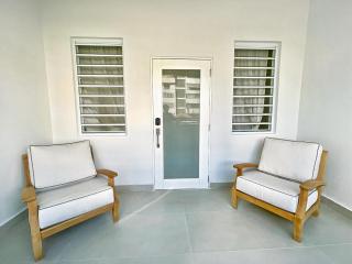 Breathtaking 3-Br Beachside Apt - San Juan - 1