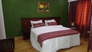 Eagle Palace Hotel - 1